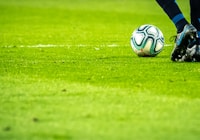 曼城2-1阿森纳 英超争冠关键战 德布劳内传射